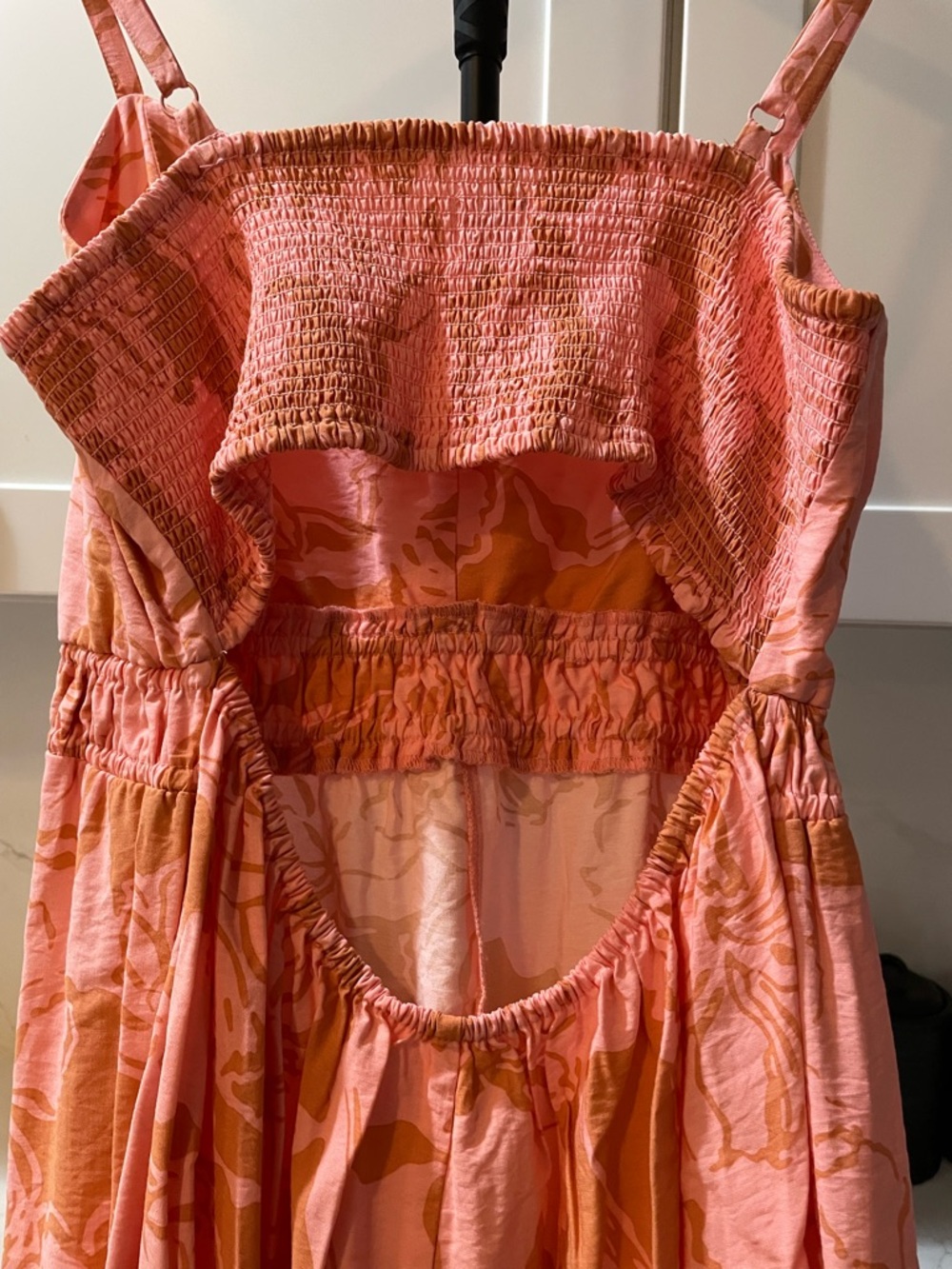 Isabe by Ingrid & Isabel Pink Smocked jumper with open back (0019) - Picture 4 of 5
